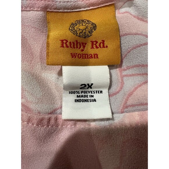 Ruby Rd. Floral Lightweight pink and purple Plus Size Top 2X - Picture 6 of 7